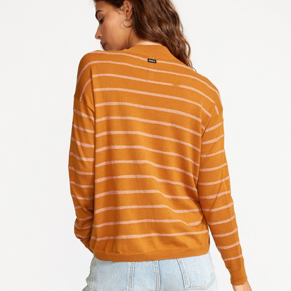 🔥 RVCA Women's Tristan Striped Sweater NWT - Picture 9 of 10
